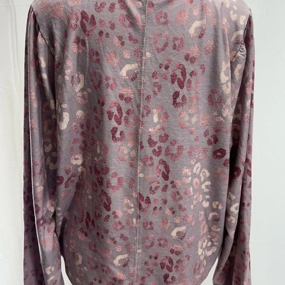P.J. Salvage Lilac Leopard Print Crew Sweatshirt/Top L NWTS - Picture 4 of 5